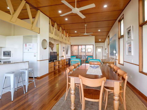 Claytons 1 By Discover Stradbroke - Accommodation Coffs Harbour 17