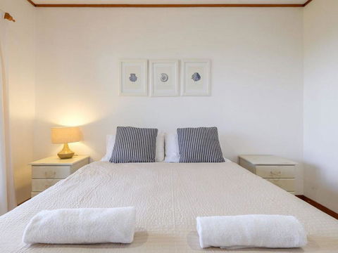 Claytons 1 By Discover Stradbroke - Accommodation Coffs Harbour 25