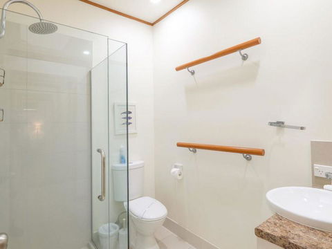 Claytons 1 By Discover Stradbroke - Accommodation Coffs Harbour 22