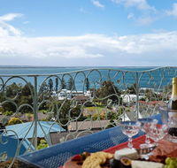 'Baylife Villa' 4a Warruga St - Large home with WIFI Netflix Aircon Linen  Spectacular Views - Accommodation Coffs Harbour