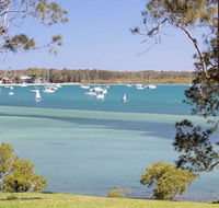 'Corlette Waterfront' 2/44 Danalene Parade - Waterfront Luxury WIFI Aircon Boat Parking - Accommodation Coffs Harbour