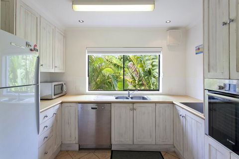 'Pandanus Cove' Apartment 5 - Accommodation Coffs Harbour 3