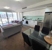 just listed Bolton St 1br 350m walk to Newcastle beach  Wifi end Eand - Accommodation Coffs Harbour