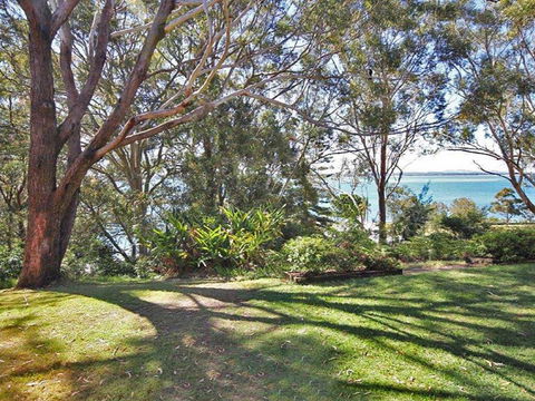1 'Fiddlers Green' 62 Magnus Street - Ground Floor Unit Close To CBD - Accommodation Coffs Harbour 1