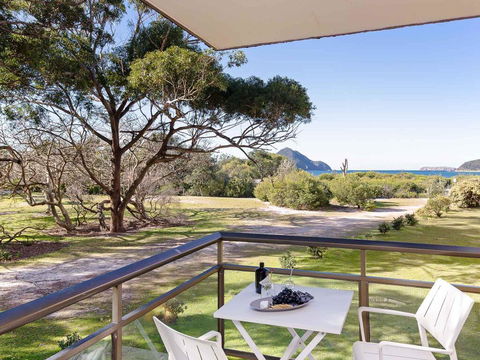1 'Intrepid', 3 Intrepid Close - Amazing Views Of Shoal Bay, Only 100m From The Beach - Accommodation Coffs Harbour 0
