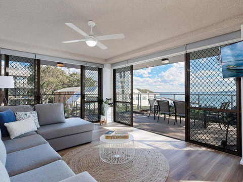1 'The Poplars' 34 Magnus St - Panoramic Water Views, Pool, Aircon & WIFI - Accommodation Coffs Harbour 0