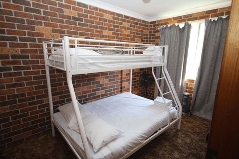 1/2 Brunswick Avenue - Accommodation Coffs Harbour 2