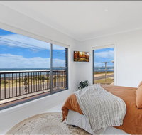 10 OCEAN VILLA - Accommodation Coffs Harbour