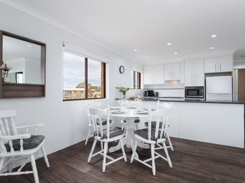 11 'Intrepid' , 3 Intrepid Close - Absolute Beachfront Bliss - Accommodation Coffs Harbour 3