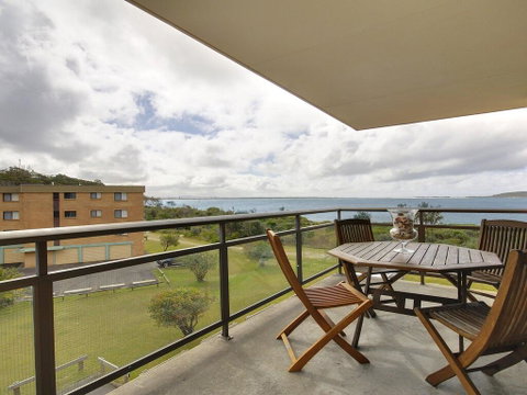 11 'Promenade' 8 Intrepid Close - Air Conditioned Unit With Beautiful Water Views - Accommodation Coffs Harbour 0