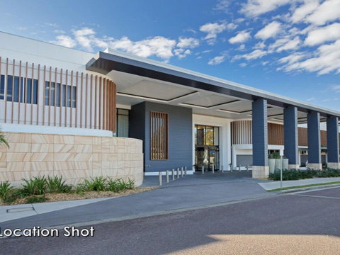 11 'Shoreline' 1 Intrepid Close - Cosy Unit Within Walking Distance To The Water - Accommodation Coffs Harbour 1