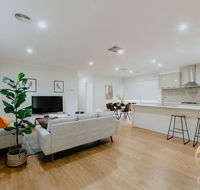 118 Refreshing 3BR Werribee Family House - Accommodation Coffs Harbour