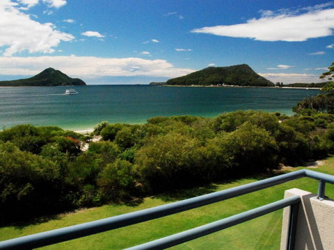 12 'Ocean Shores', 27 Weatherly Cl - Waterfront Unit With Sensational Water Views, WIFI & Air Conditioning - Accommodation Coffs Harbour 0