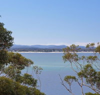 12 'Thurlow Lodge' 6 Thurlow Avenue - water views pool and central location - Accommodation Coffs Harbour