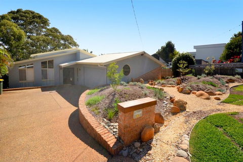 131 Pacific Drive, Port Macquarie - Accommodation Coffs Harbour 0