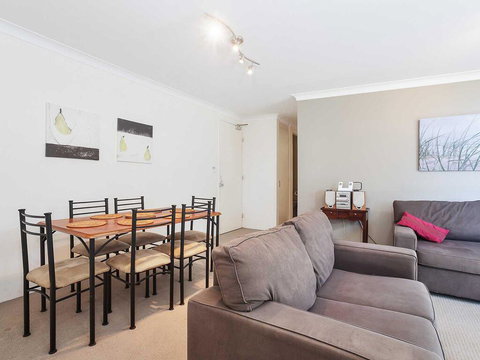 14 'Mistral Court' 17 Mistral Close - Across The Road From The Beach - Accommodation Coffs Harbour 2