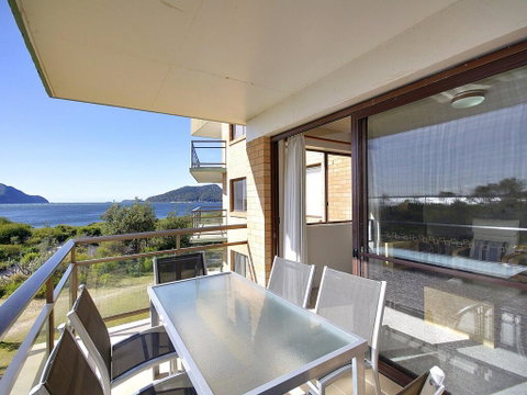 15 'Intrepid', 3 Intrepid Close - Right On The Beachfront - Accommodation Coffs Harbour 0