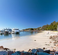 15 'The Poplars' 34 Magnus Street - great complex with pool  close to town