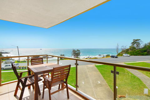15 Beachpark Apartments - Accommodation Coffs Harbour 2
