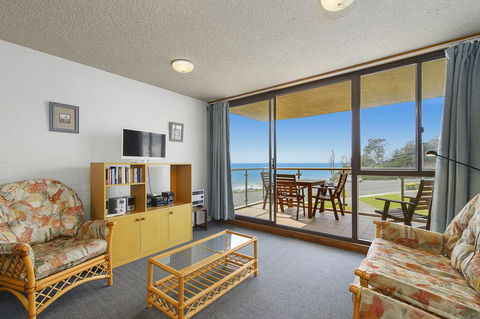 15 Beachpark Apartments - Accommodation Coffs Harbour 0