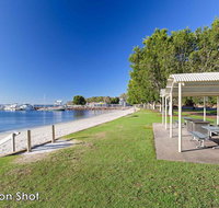 2 'Westpoint' 2 Thurlow Avenue - ground floor linen supplied views - Accommodation Coffs Harbour