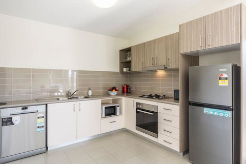 2 Bedroom W/Parking Near Central Cessnock - Accommodation Coffs Harbour 2