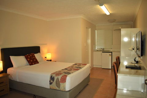 Best Western Parkside Motor Inn - Accommodation Coffs Harbour 2
