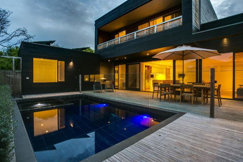 C-Escape - Accommodation Coffs Harbour 0
