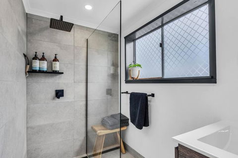 Cabin Getaway In Tathra - Accommodation Coffs Harbour 3