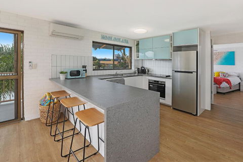 CANAL7-ON THE MOOLOOLABA CANAL! - Accommodation Coffs Harbour 2