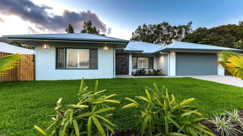 Canopy House - Palm Cove - Accommodation Coffs Harbour 2