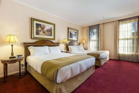 Canterbury International Hotel - Accommodation Coffs Harbour 4