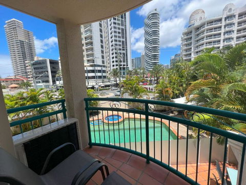 CHA Private Apts Aruba Beach - Accommodation Coffs Harbour 1