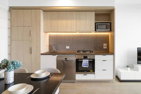 CASSA EMPORIUM - City-View Apartments Managed By The Cassa - Accommodation Coffs Harbour 3