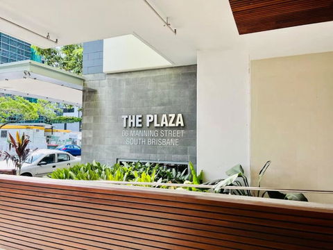 CASSA PLAZA - Cosy 1 Bedroom Apt South Brisbane Managed By The Cassa - Accommodation Coffs Harbour 0