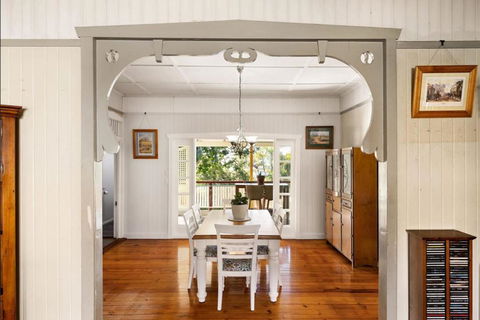 Central Location Cozy Bedroom 1 - Accommodation Coffs Harbour 2