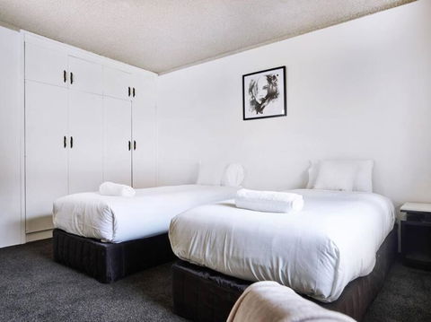 Cheap And Cheerful Budget Accommodation - Accommodation Coffs Harbour 3