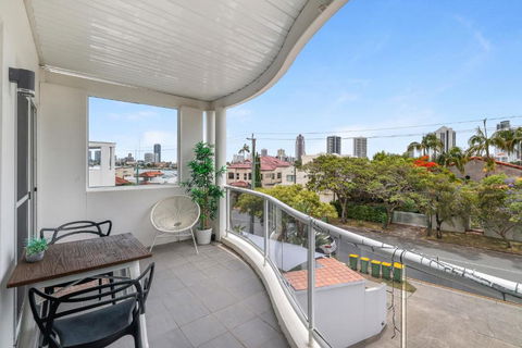 Chevron Sails - Accommodation Coffs Harbour 4