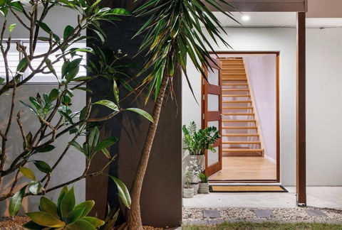 Chic Coastal Home On Orealla - Accommodation Coffs Harbour 2