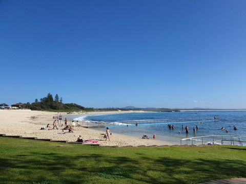 CHILL-OUT BEACHSIDE - Main Beach Forster - Accommodation Coffs Harbour 0