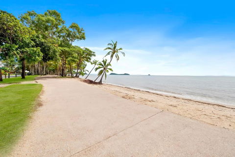 Clifton Beach Holiday Villas - Accommodation Coffs Harbour 4
