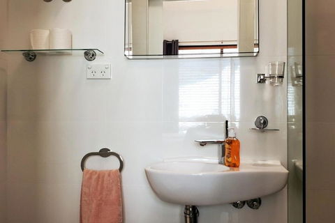 Coastal Breeze 2bedrm 2bath Pool & Slide - Accommodation Coffs Harbour 4