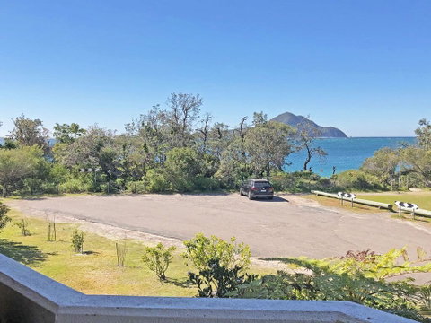3 'Albacore', 12 Ondine Close - Waterfront, Pool, Lift & Views - Accommodation Coffs Harbour 2