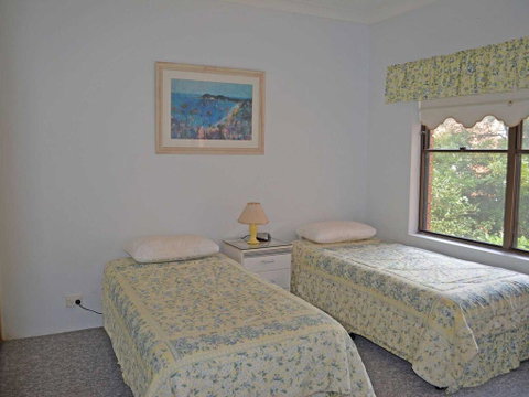3 'Sailfish' 46 Magnus Street - Accommodation Coffs Harbour 3