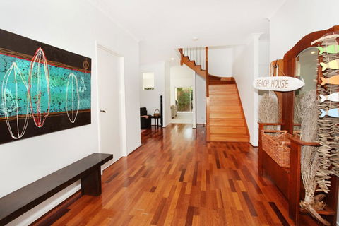 3 Bauhinia Crescent Marcoola - PET FRIENDLY, LINEN SUPPLIED, 500 BOND - Accommodation Coffs Harbour 2