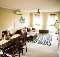 3 Bdrm House With Parking  Outdoor Entertaining - Accommodation Coffs Harbour