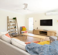 3 Bedroom Apartment Minutes from Main Beach - Accommodation Coffs Harbour