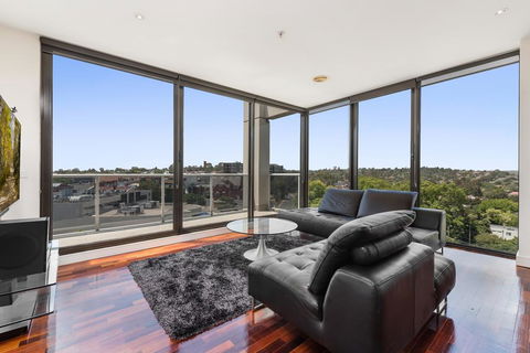 3-Bed Apartment With Parking Near Parks And Dining - Accommodation Coffs Harbour 2