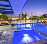 3br Stylish Apt CBD River  City Views SpaSaunaPoolNetflix - Accommodation Coffs Harbour