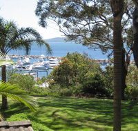 4 'Sailfish' 46 Magnus Street- water views and close to the marina - Accommodation Coffs Harbour